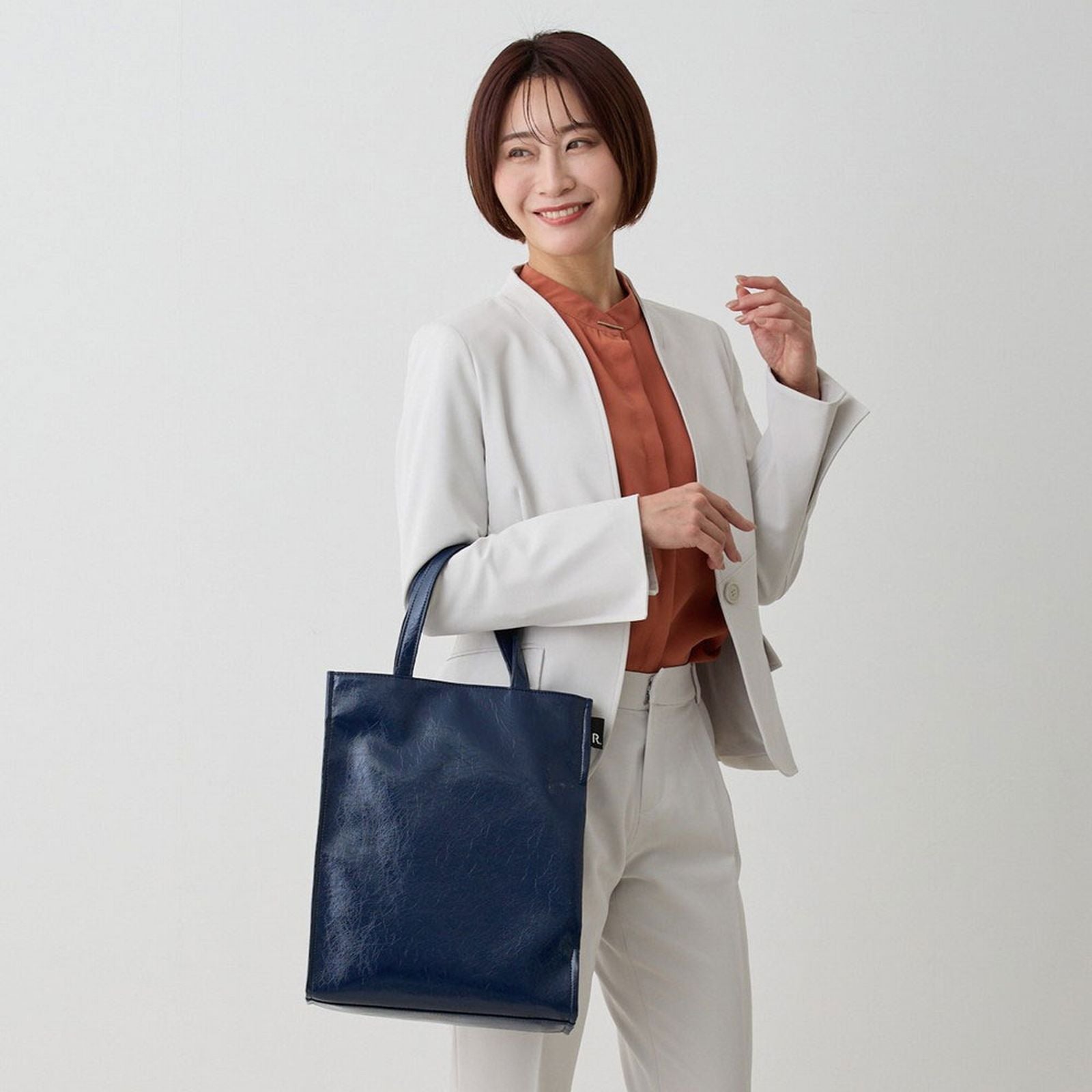 ルートート ROOTOTE A4 トートバッグ タテ型 表 合成皮革 LT.アーキャトル.クラシック-B 1057
