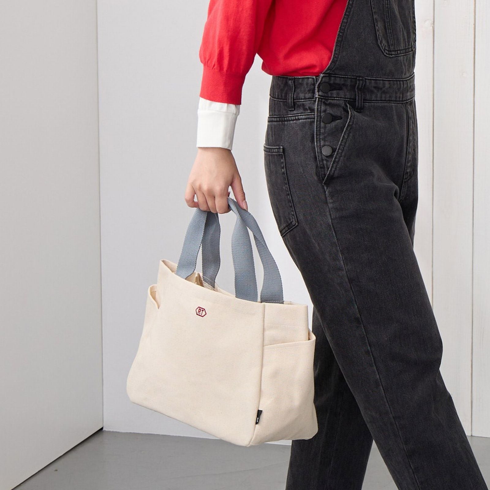 ルートート ROOTOTE トートバッグ レディース 動く仕切り付き 小さめ 裏ラミネート加工 SN.デリ.パルーティ.キャンバス-A 3671 （01 ブラック） 01 ブラック