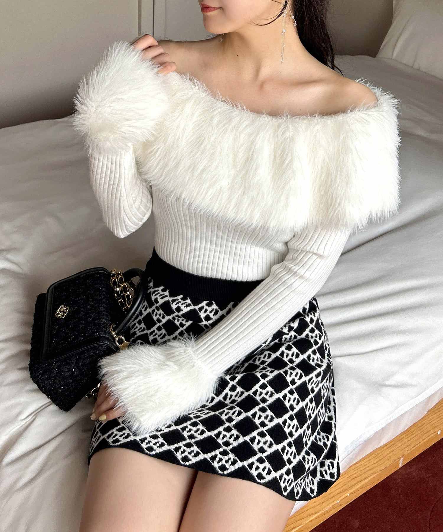 ロイヤルパーティ Royal Party ROYAL PARTY Logo All-Over Pattern Knit Mini Skirt