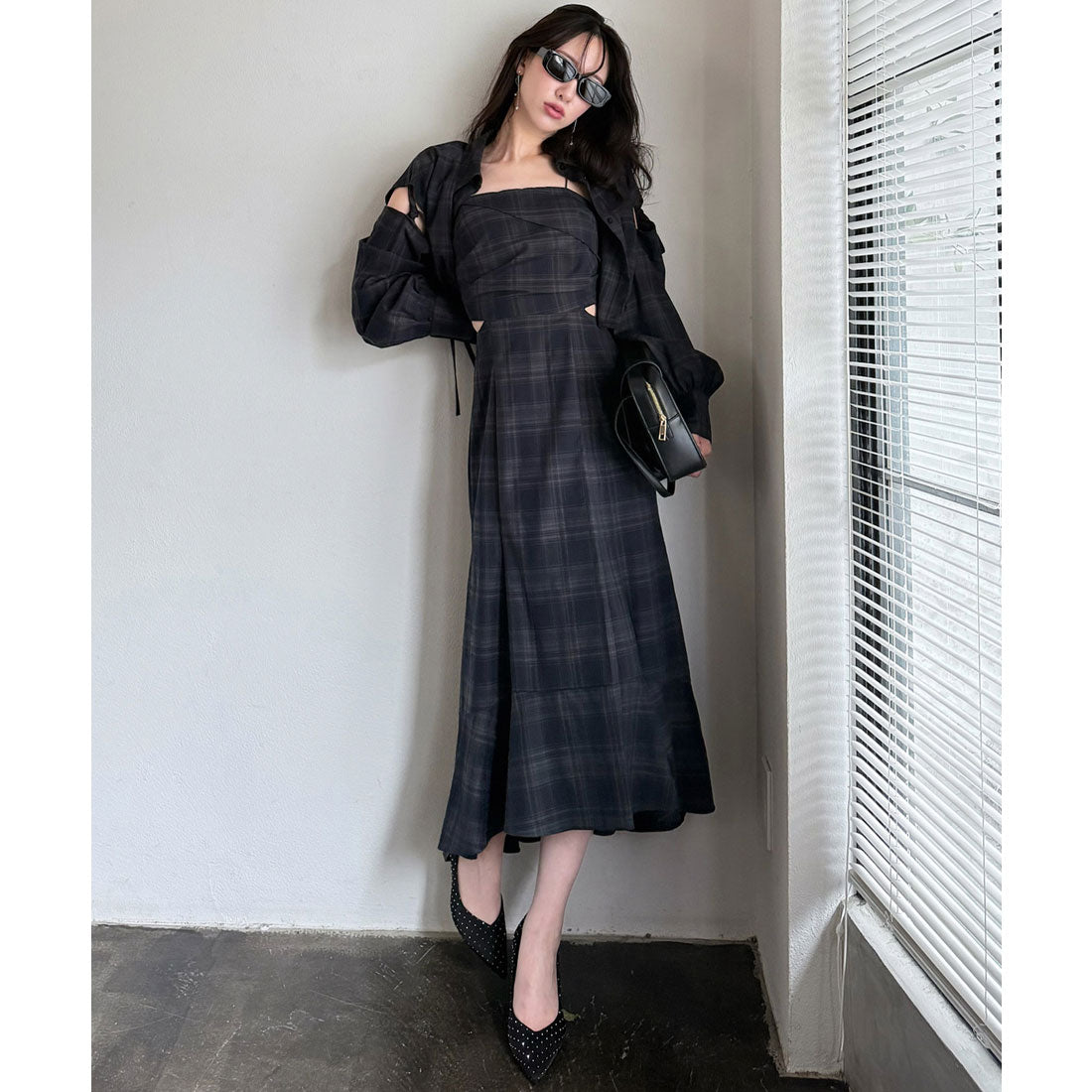 Royal Party Check Pattern Cutting Camisole Flare Dress