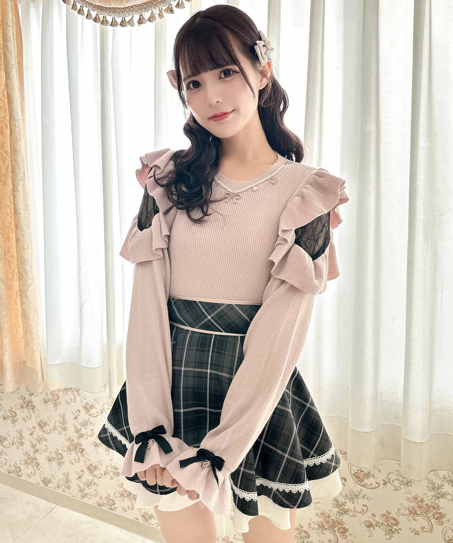 ロジータ ROJITA ネックレス付肩ボリュームフリルニットトップス （ピンク） ピンク