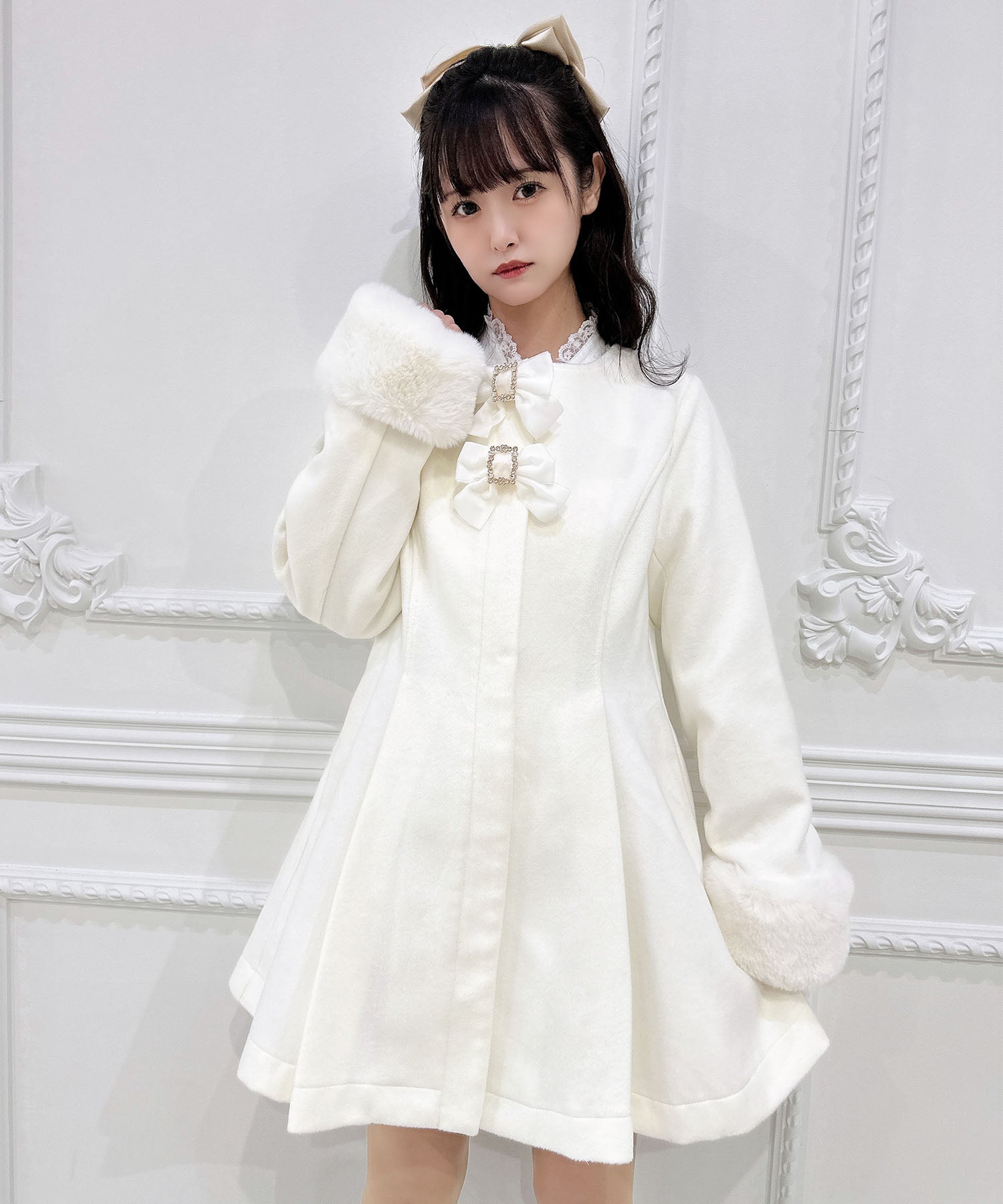 ロジータ ROJITA ファーティペット付きトリプルリボンコート