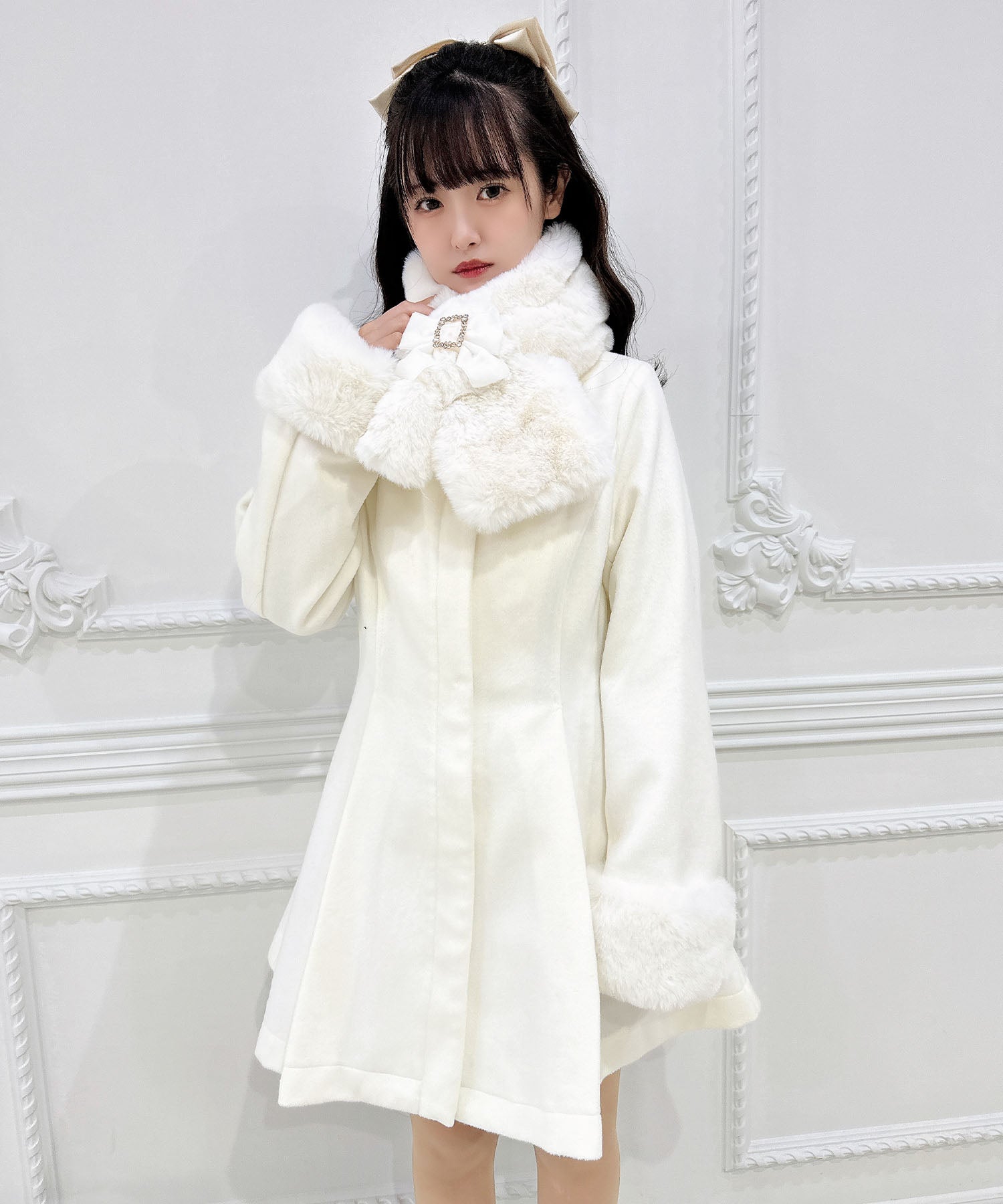 ロジータ ROJITA ファーティペット付きトリプルリボンコート