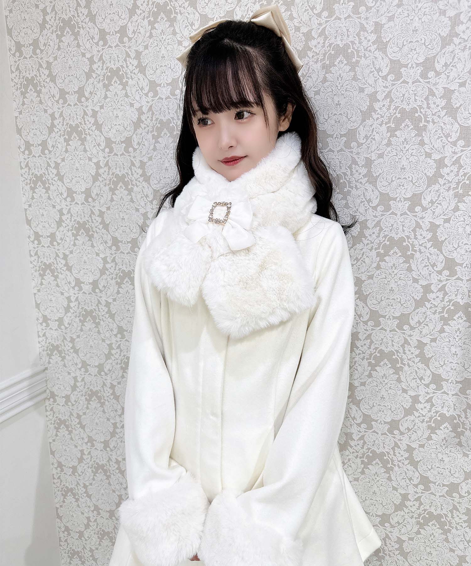 ロジータ ROJITA ファーティペット付きトリプルリボンコート