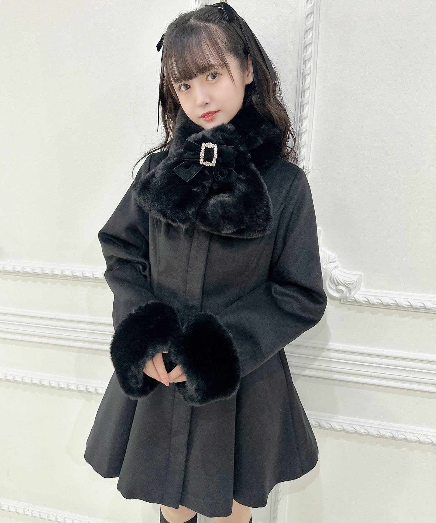 ロジータ ROJITA ファーティペット付きトリプルリボンコート,ブラック