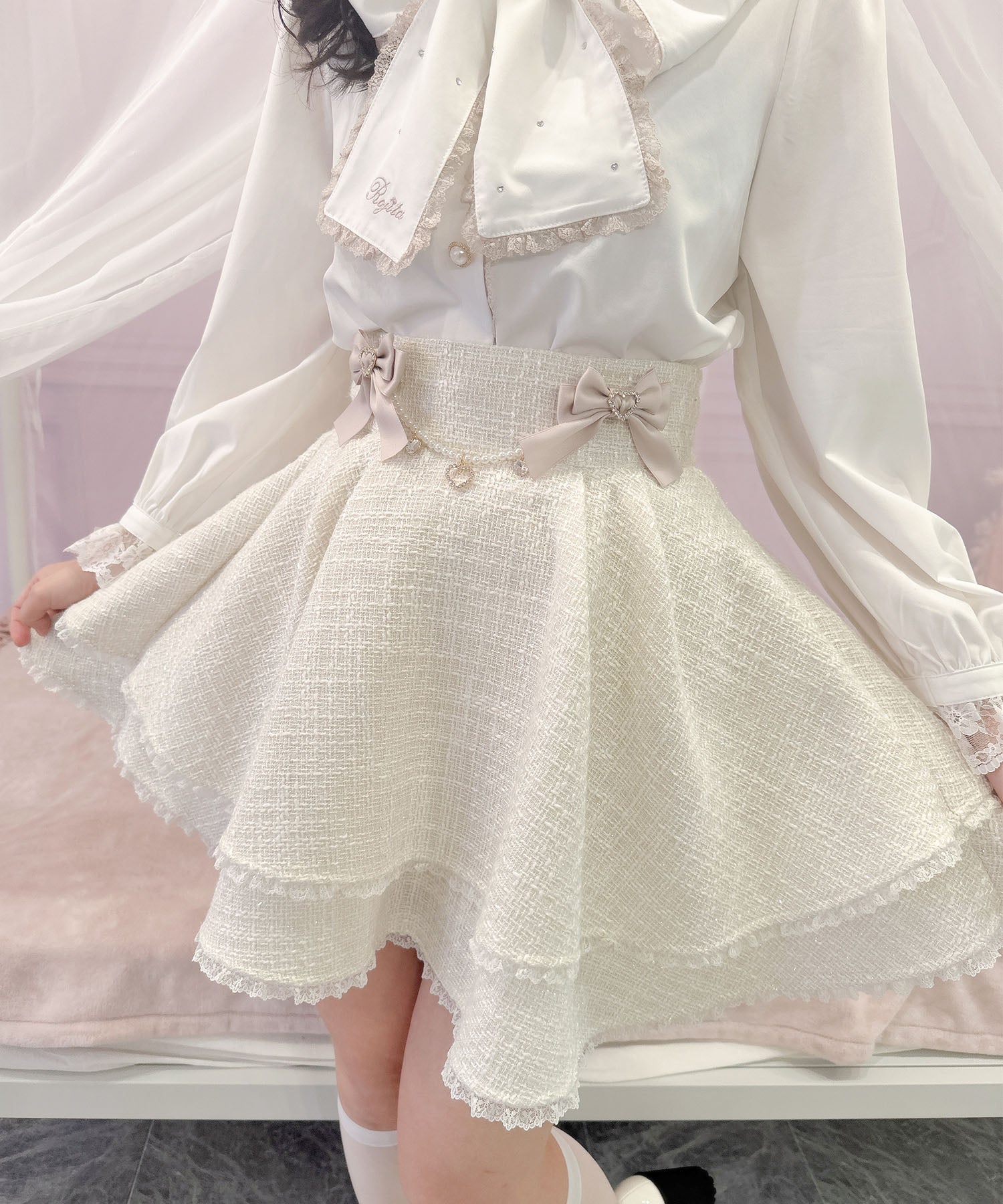 ROJITA ROJITA Double Flare Skirt with Brooch Chain