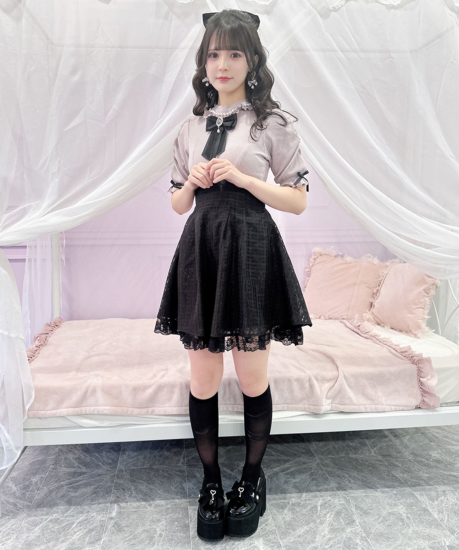 ロジータ ROJITA 異素材ドッキングデコルテ開きワンピース （ピンク） ピンク