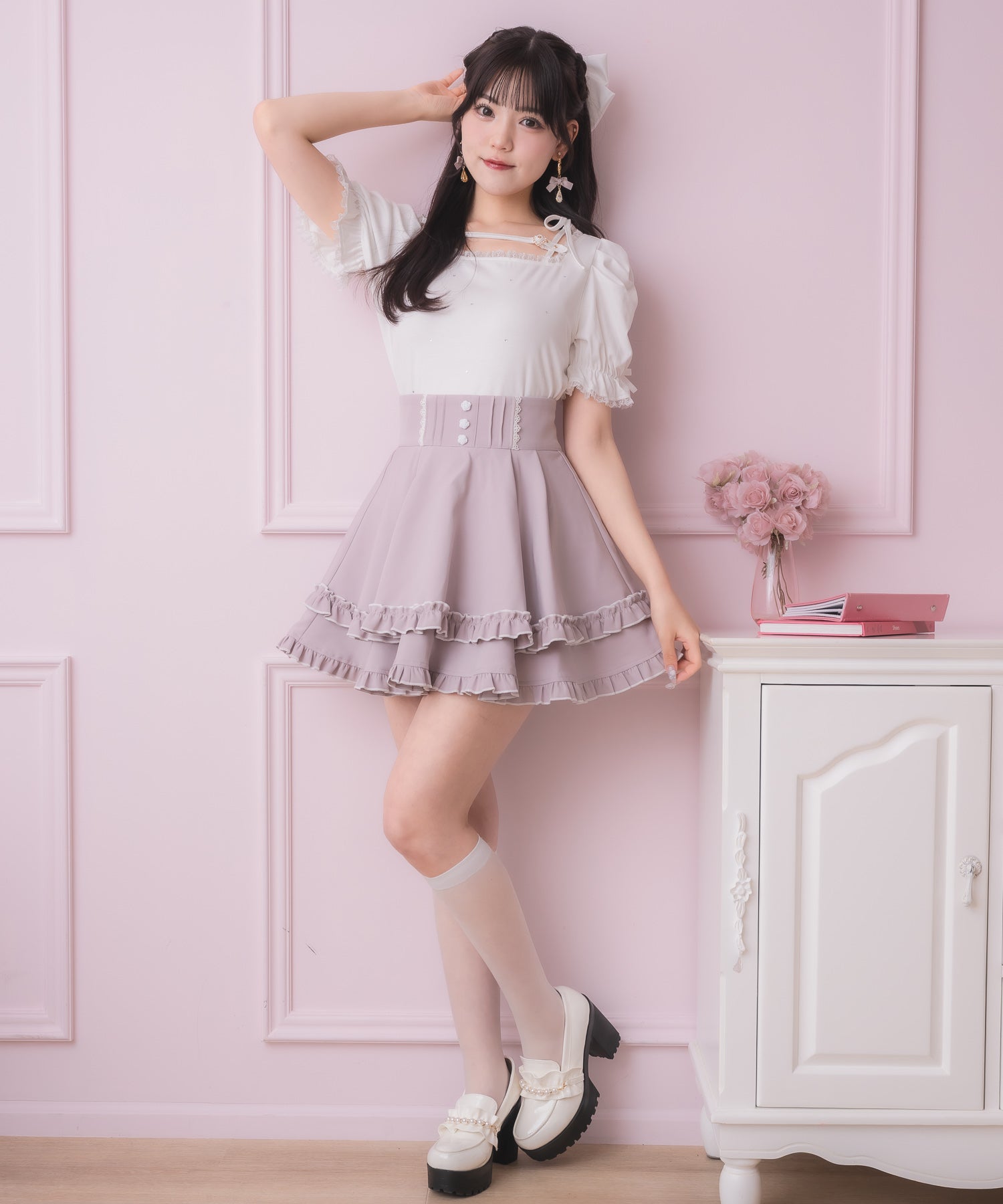 ロジータ ROJITA デコルテベルトデザイントップス （ホワイト） ホワイト