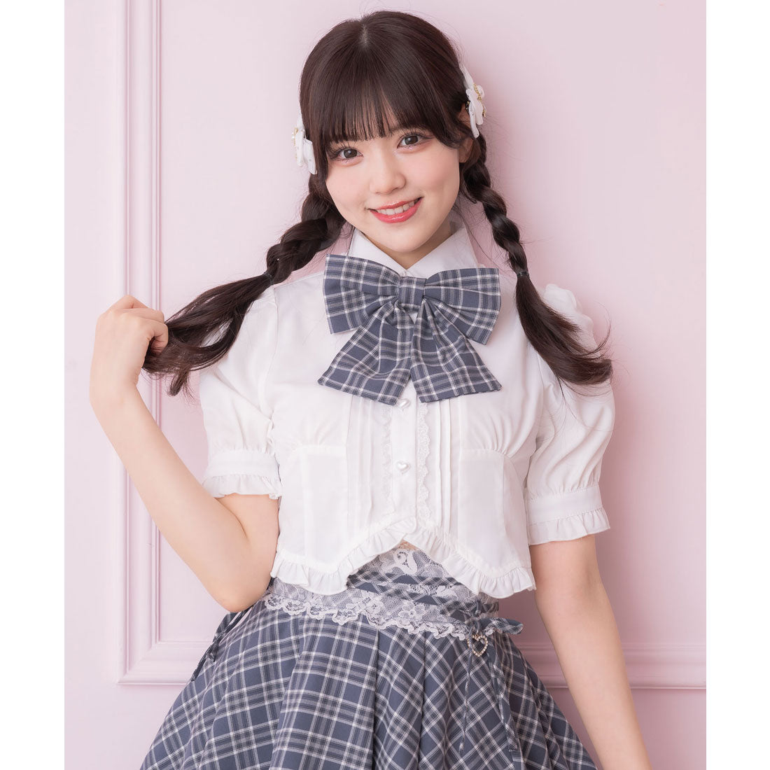 ロジータ ROJITA シャーリングショルダーフリルヘムブラウス （ブルー） ブルー