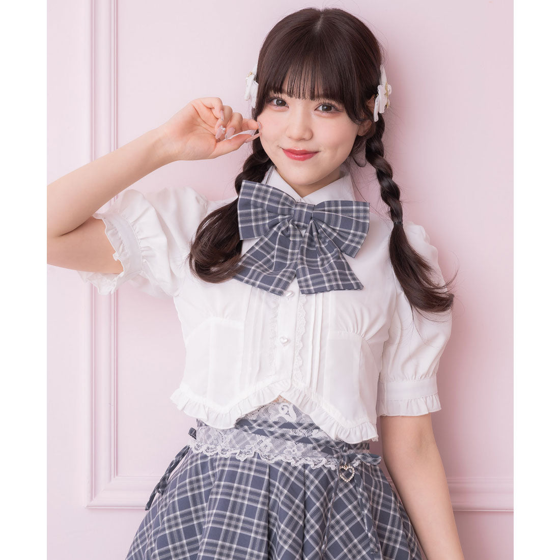 ロジータ ROJITA シャーリングショルダーフリルヘムブラウス （ブルー） ブルー