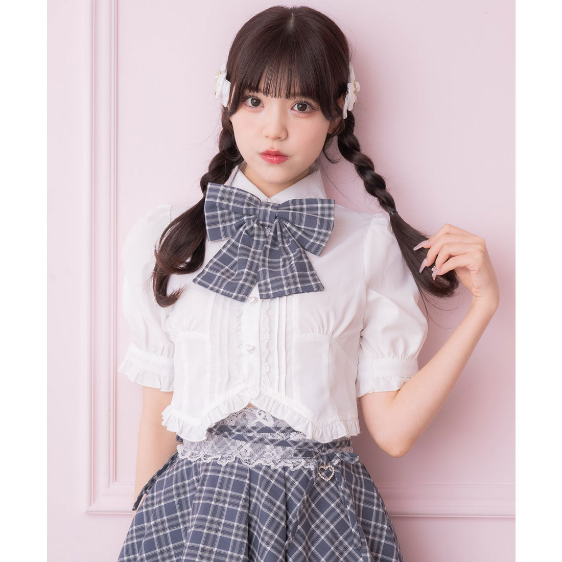 ロジータ ROJITA シャーリングショルダーフリルヘムブラウス （ブルー） ブルー