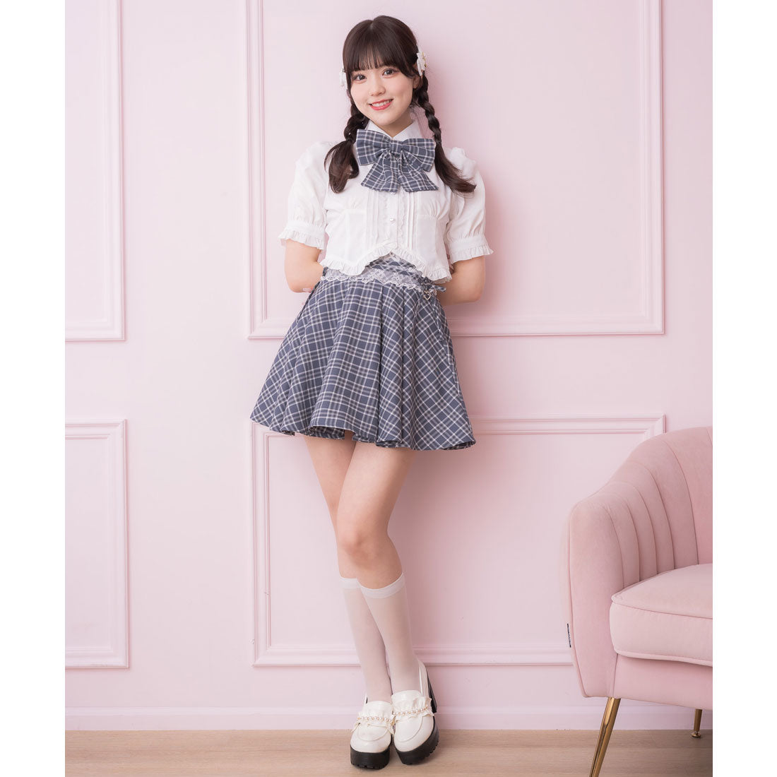 ロジータ ROJITA シャーリングショルダーフリルヘムブラウス （ブルー） ブルー