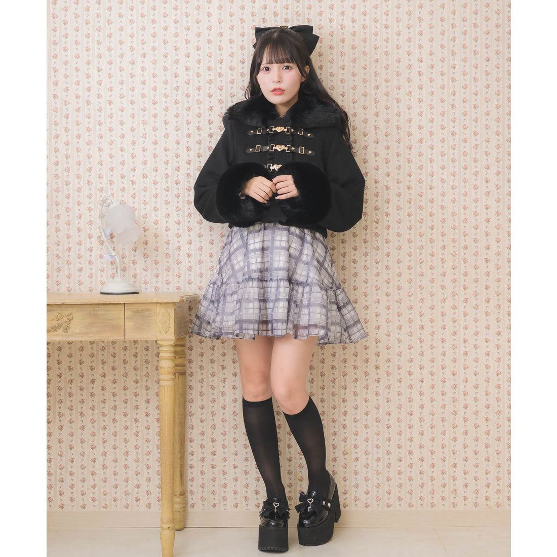 ロジータ ROJITA ハートバックルショートコート （ブラック） ブラック