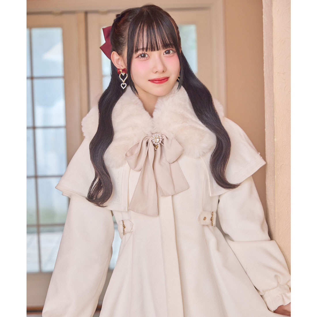 ロジータ ROJITA マルチWAYケープファーカラーコート （ホワイト） ホワイト