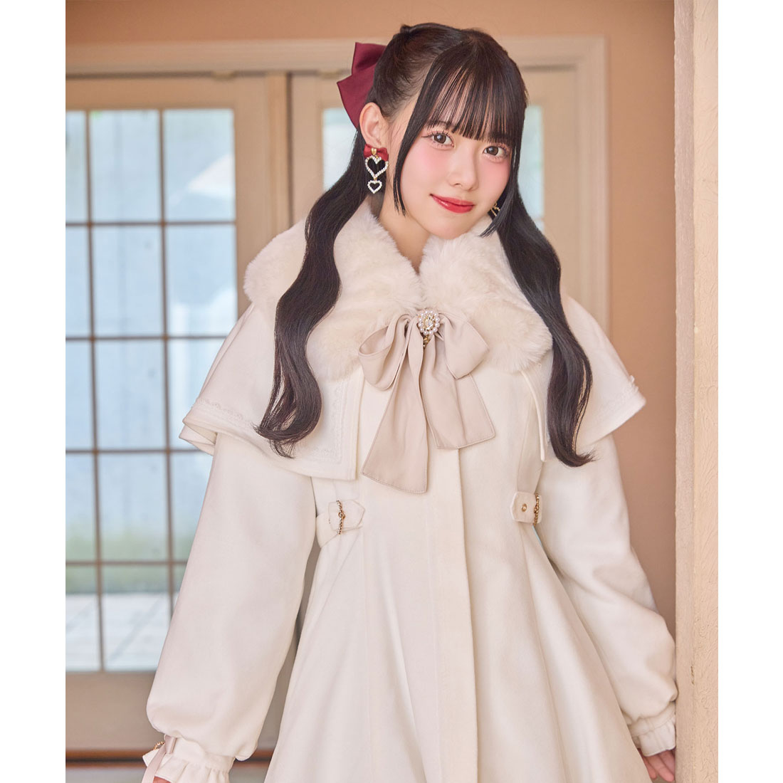 ロジータ ROJITA マルチWAYケープファーカラーコート （ホワイト） ホワイト