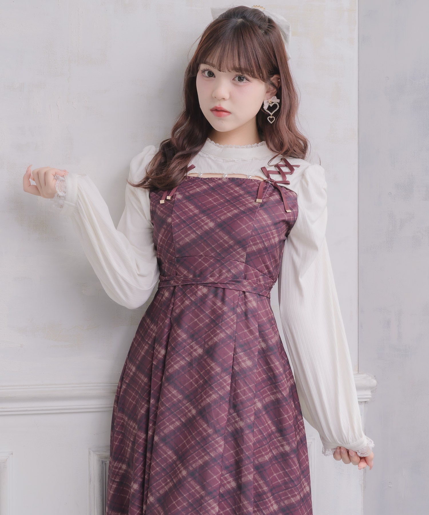 ロジータ ROJITA デコルテ開きロングワンピース （ボルドー） ボルドー