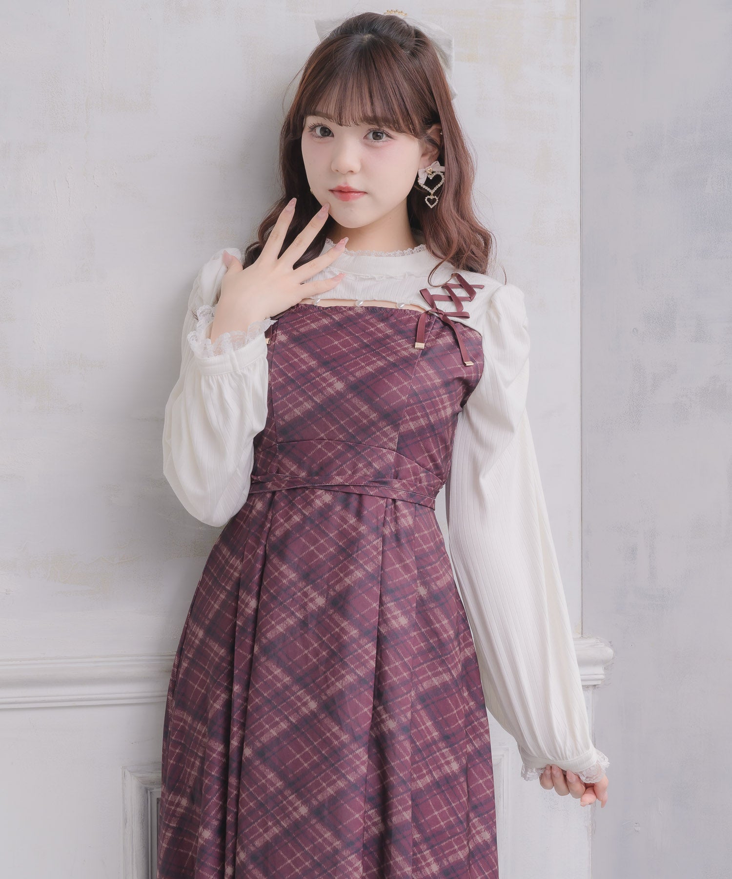 ロジータ ROJITA デコルテ開きロングワンピース （ボルドー） ボルドー