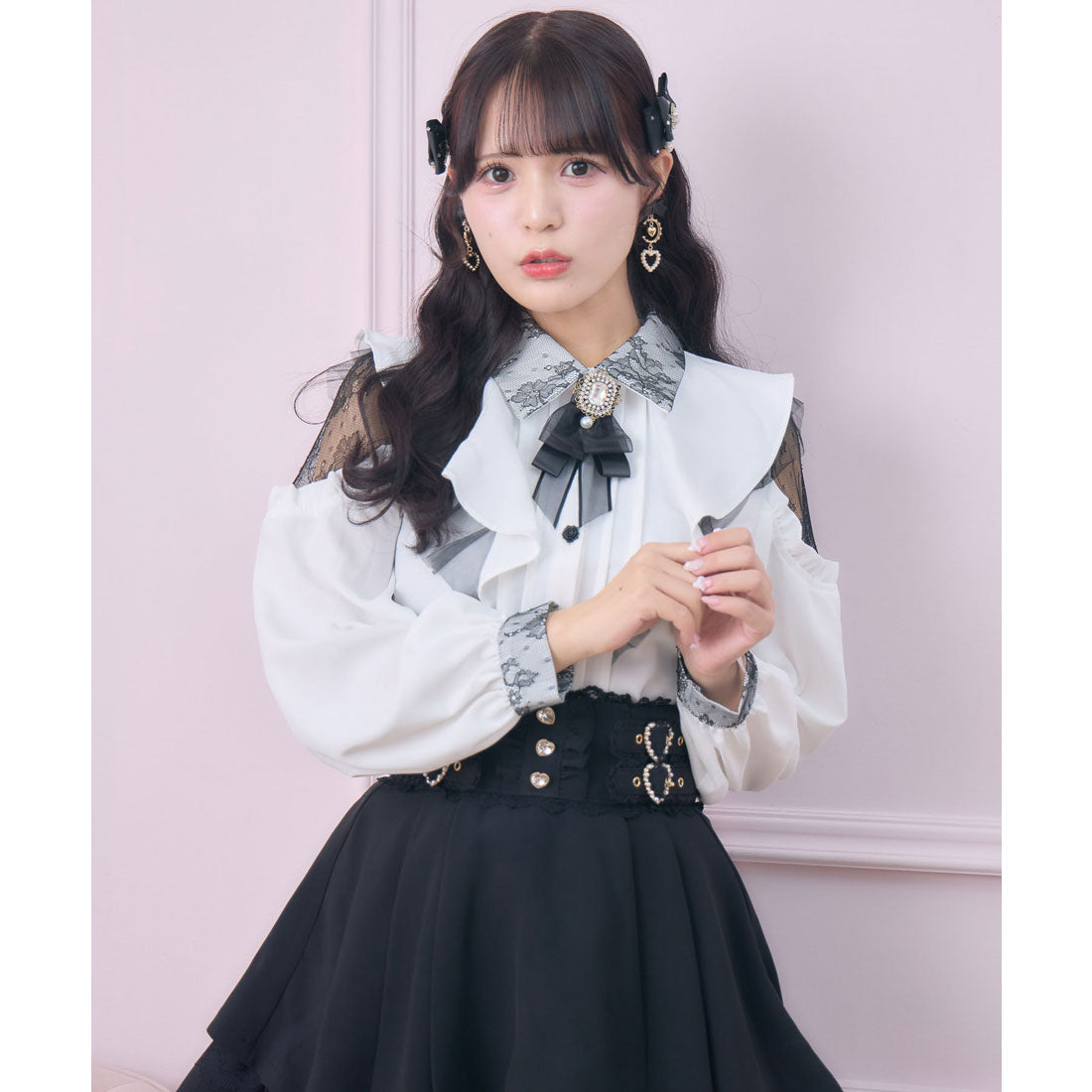 ロジータ ROJITA ラッフル肩開きブラウス （ホワイト） ホワイト