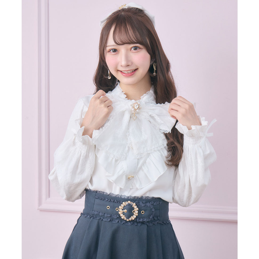 ロジータ ROJITA レース袖長袖ボウタイブラウス （ホワイト） ホワイト