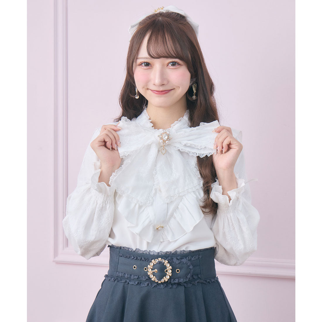 ロジータ ROJITA レース袖長袖ボウタイブラウス （ホワイト） ホワイト