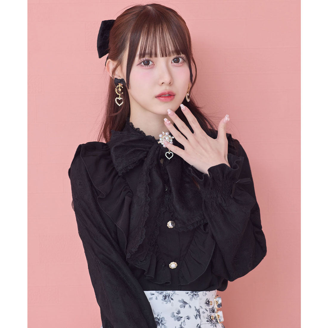 ロジータ ROJITA レース袖長袖ボウタイブラウス （ブラック） ブラック