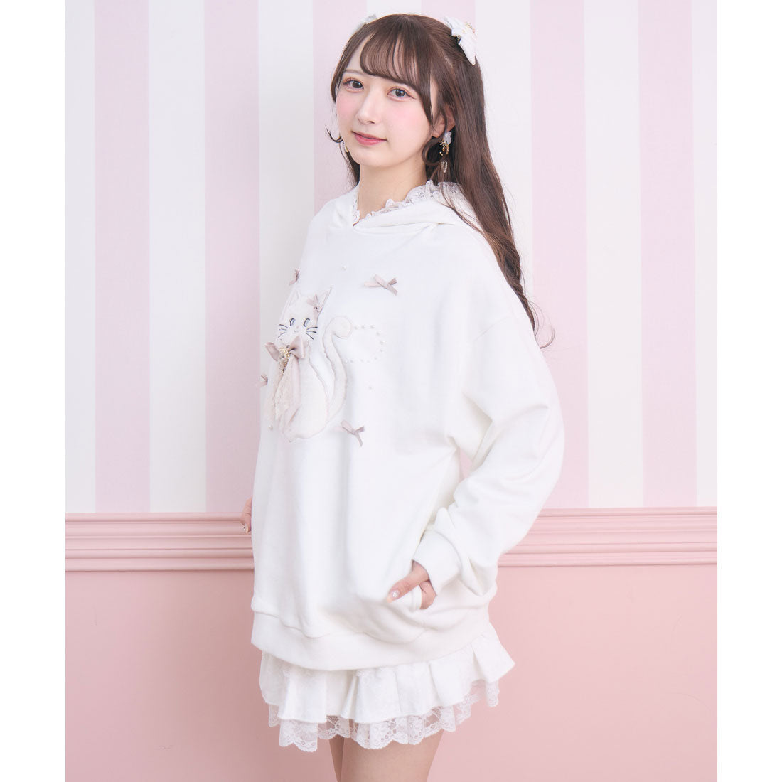 ロジータ ROJITA RibbonCatスウェットパーカー （ホワイト） ホワイト