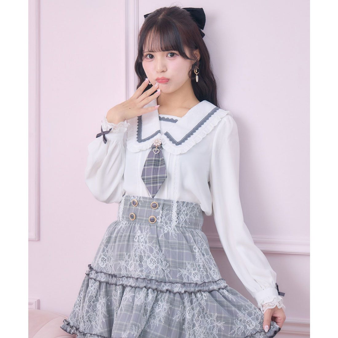 ロジータ ROJITA セーラー風ネクタイブラウス （グレー） グレー