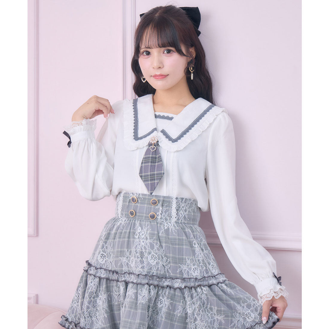 ロジータ ROJITA セーラー風ネクタイブラウス （グレー） グレー