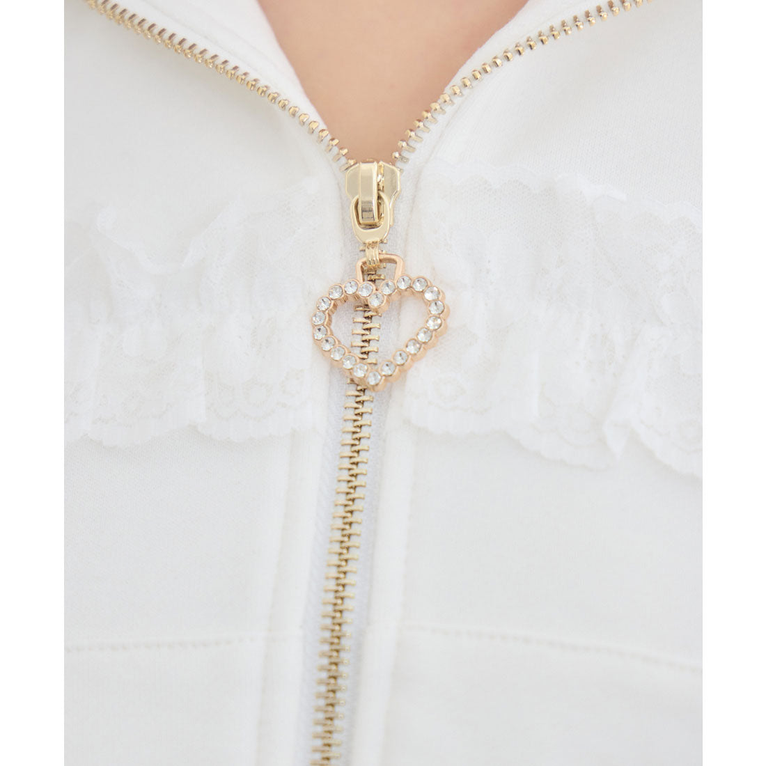 ロジータ ROJITA フリルショートパーカー （ホワイト） ホワイト