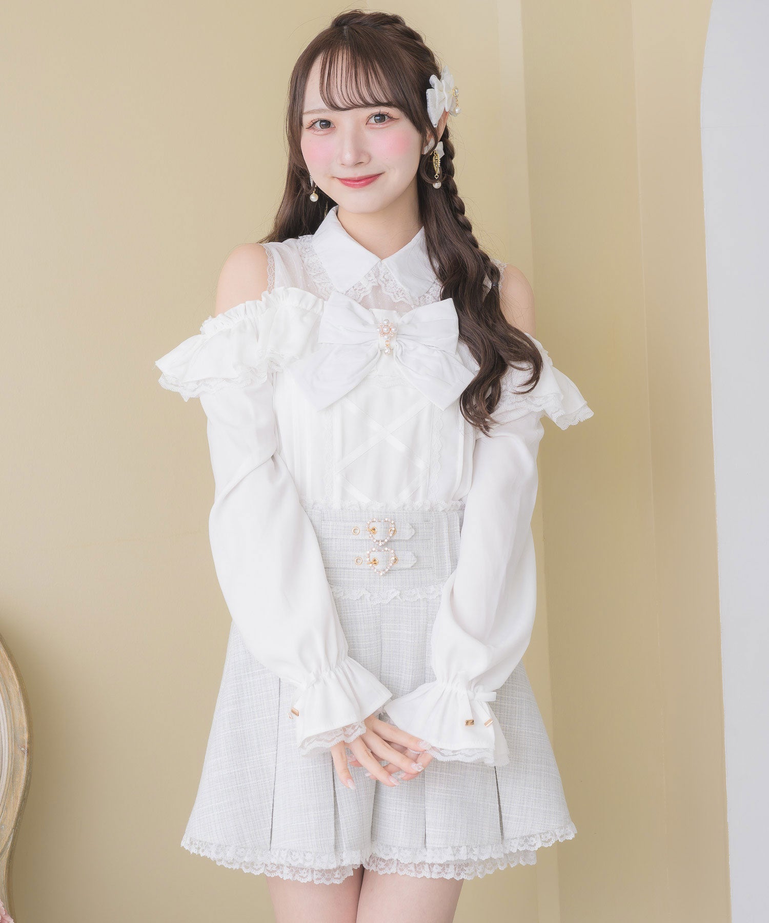 ロジータ ROJITA フロントレースアップ肩開きブラウス （ホワイト） ホワイト