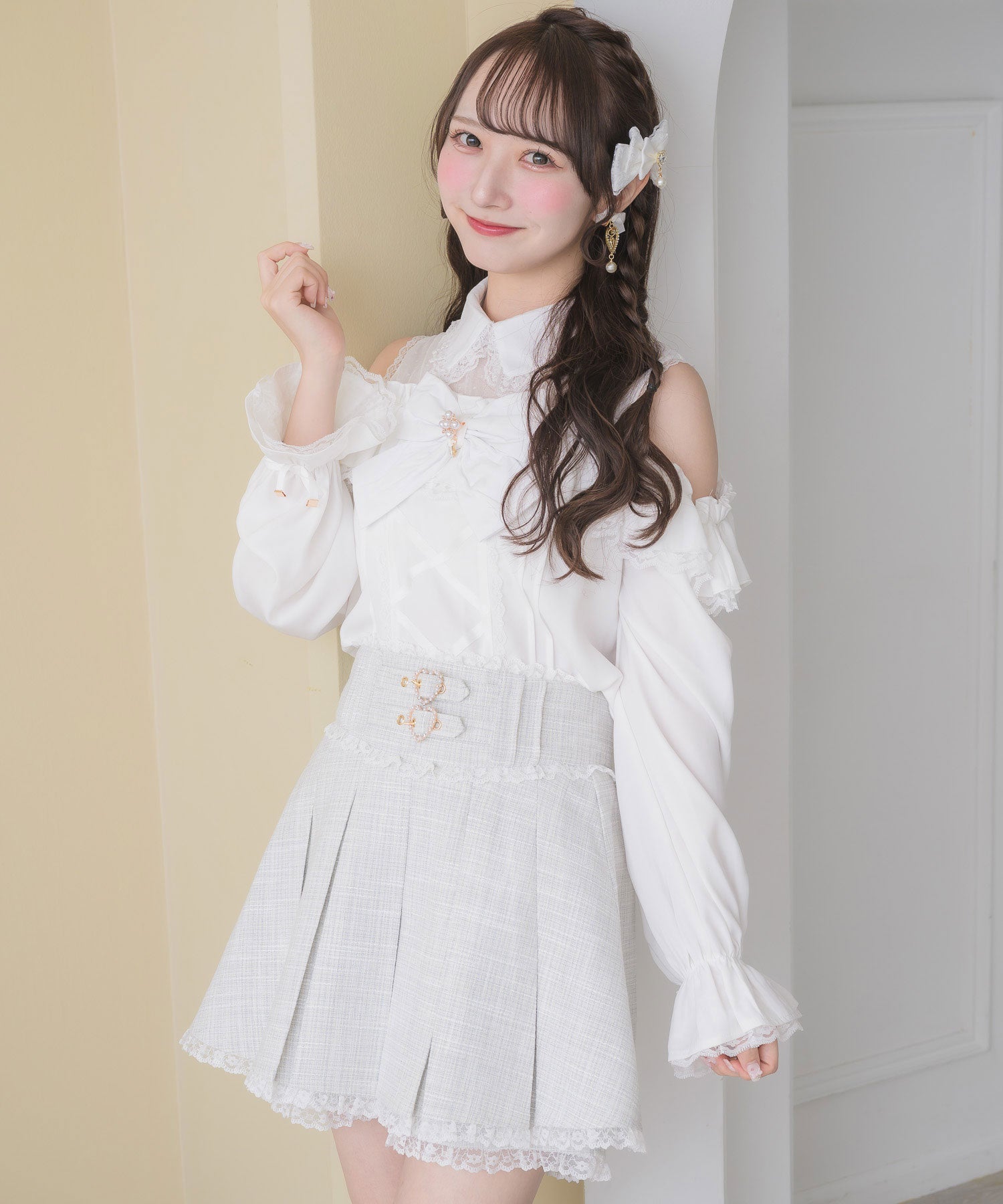 ロジータ ROJITA フロントレースアップ肩開きブラウス （ホワイト） ホワイト