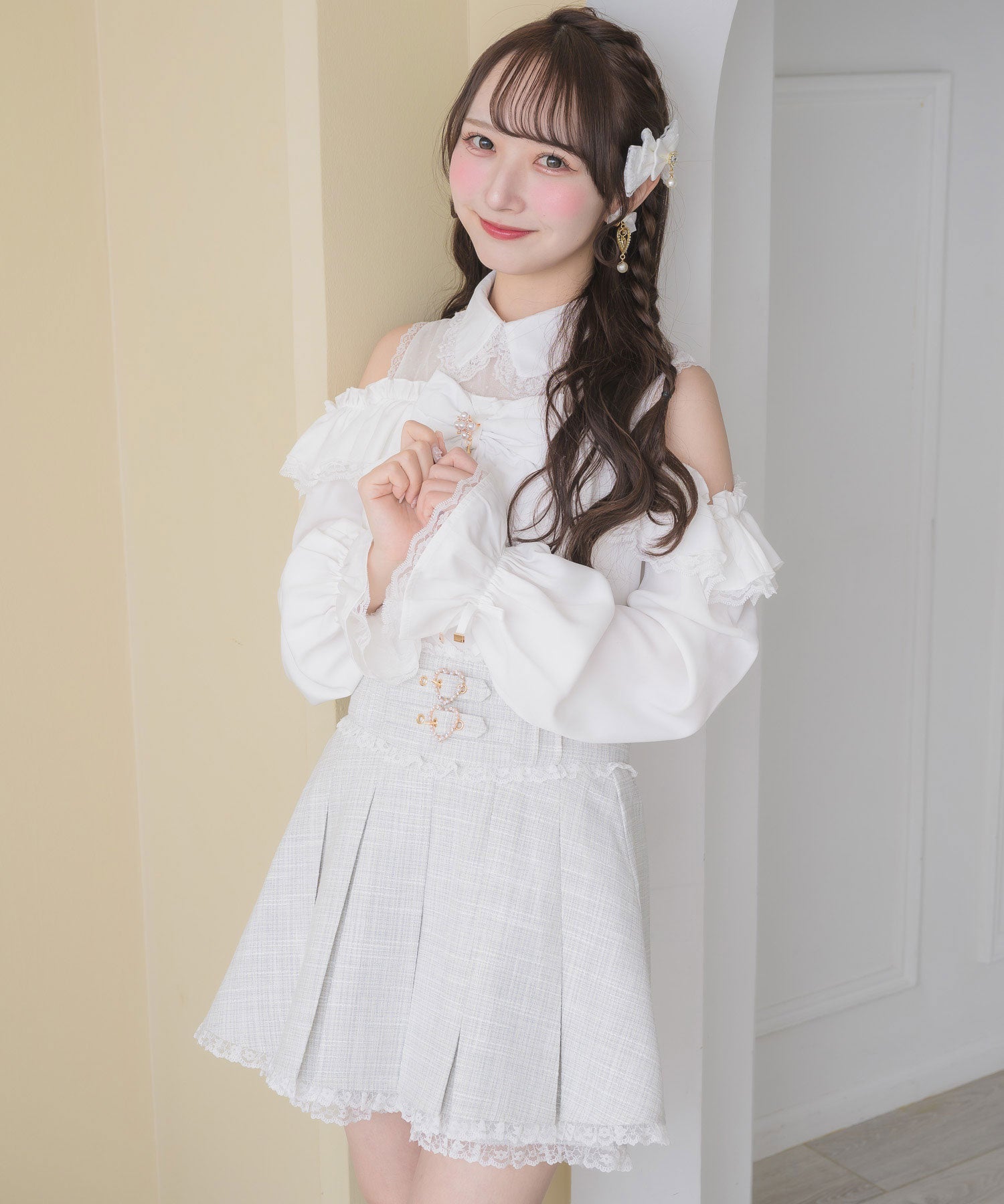 ロジータ ROJITA フロントレースアップ肩開きブラウス （ホワイト） ホワイト