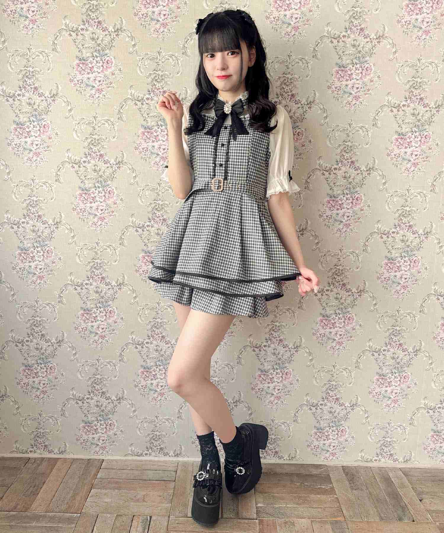 ロジータ ROJITA ベルト付きレイヤードセットアップ