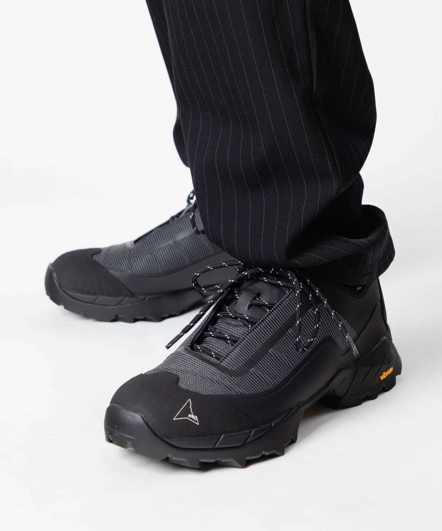 ロア ROA ロア ROA KATHARINA LIGHT カタリーナ ライト NBUW1389FA225 Vibram ビブラムソール トレッキング ハイキング スニーカー メンズ シューズ （ASP BLACK/アスファルト×ブラック） ASP BLACK/アスファルト×ブラック