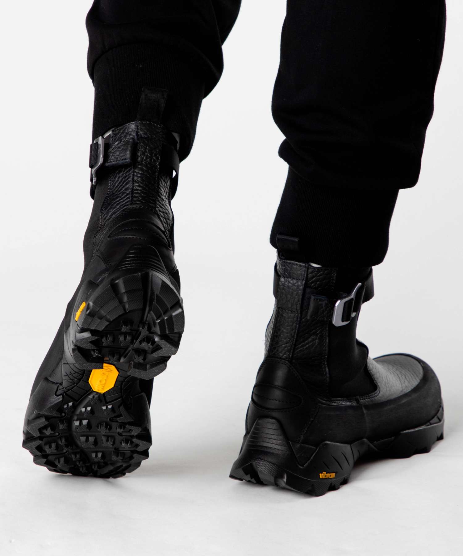 ロア ROA ロア ROA NBUW170LE31 ブーツ Chelsea Boot レディース シューズ チェルシーブーツ レザー カジュアル アウトドア ビジネス 通勤 通学 黒 （ブラック） ブラック