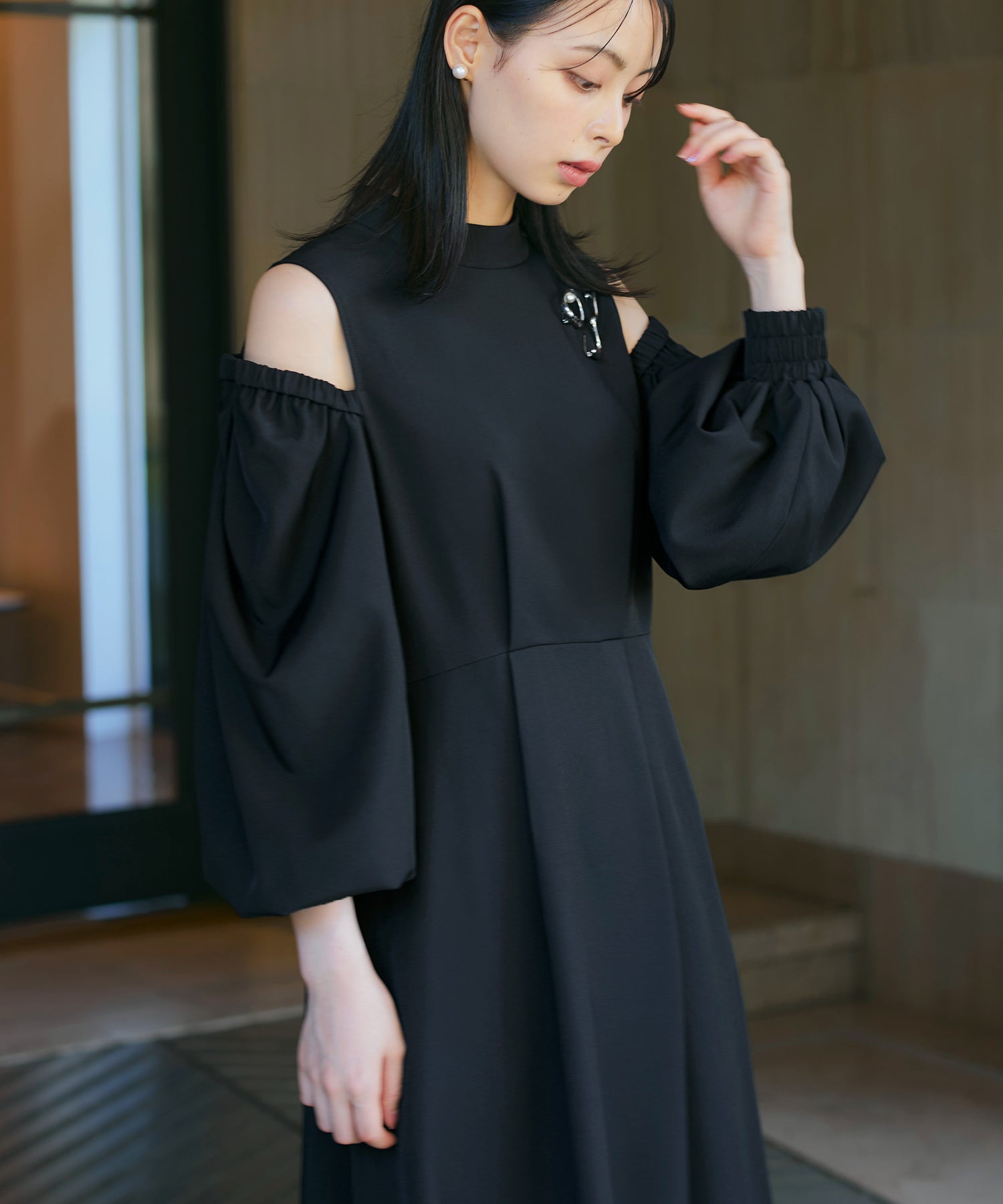 ルイルエブティック RUIRUE BOUTIQUE 2way袖配色オープンショルダーフレアワンピース