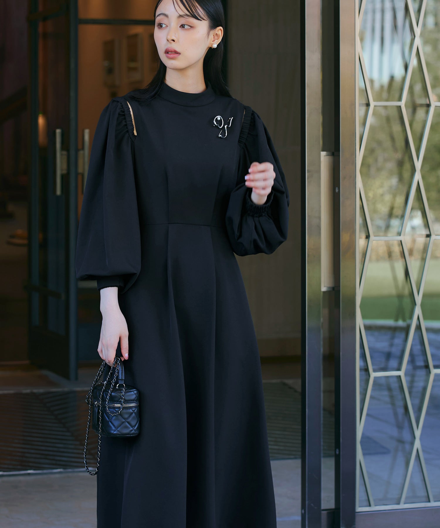 ルイルエブティック RUIRUE BOUTIQUE 2way袖配色オープンショルダーフレアワンピース