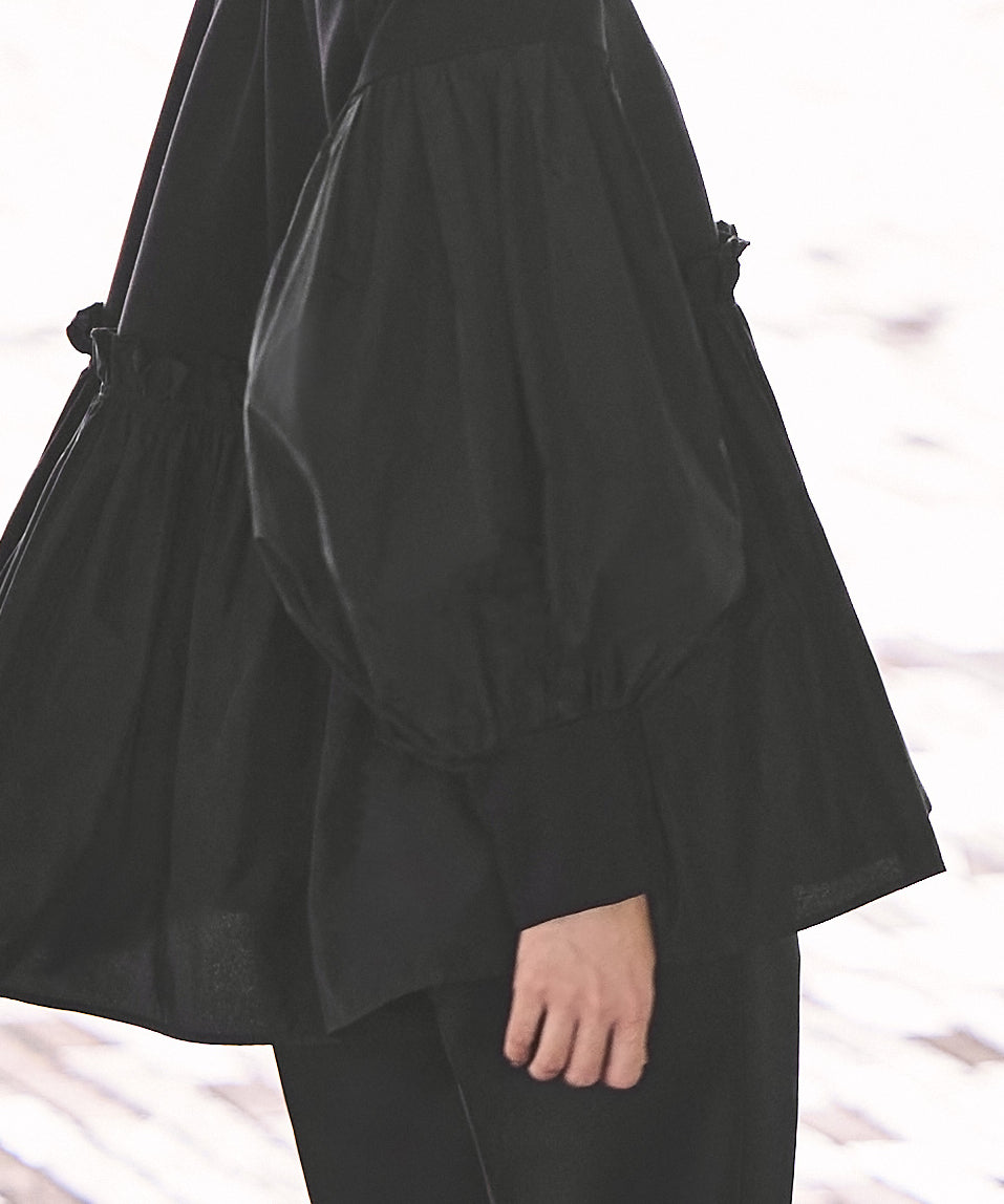 ルイルエブティック RUIRUE BOUTIQUE 異素材フリルペプラムボリュームスリーブトップス