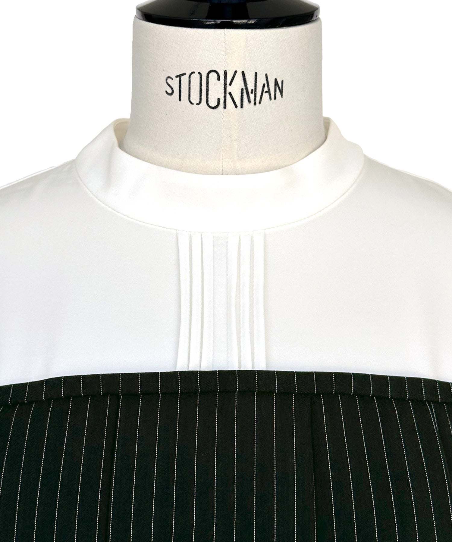 ルイルエブティック RUIRUE BOUTIQUE ドッキングストライプトップス＆テーパードパンツ