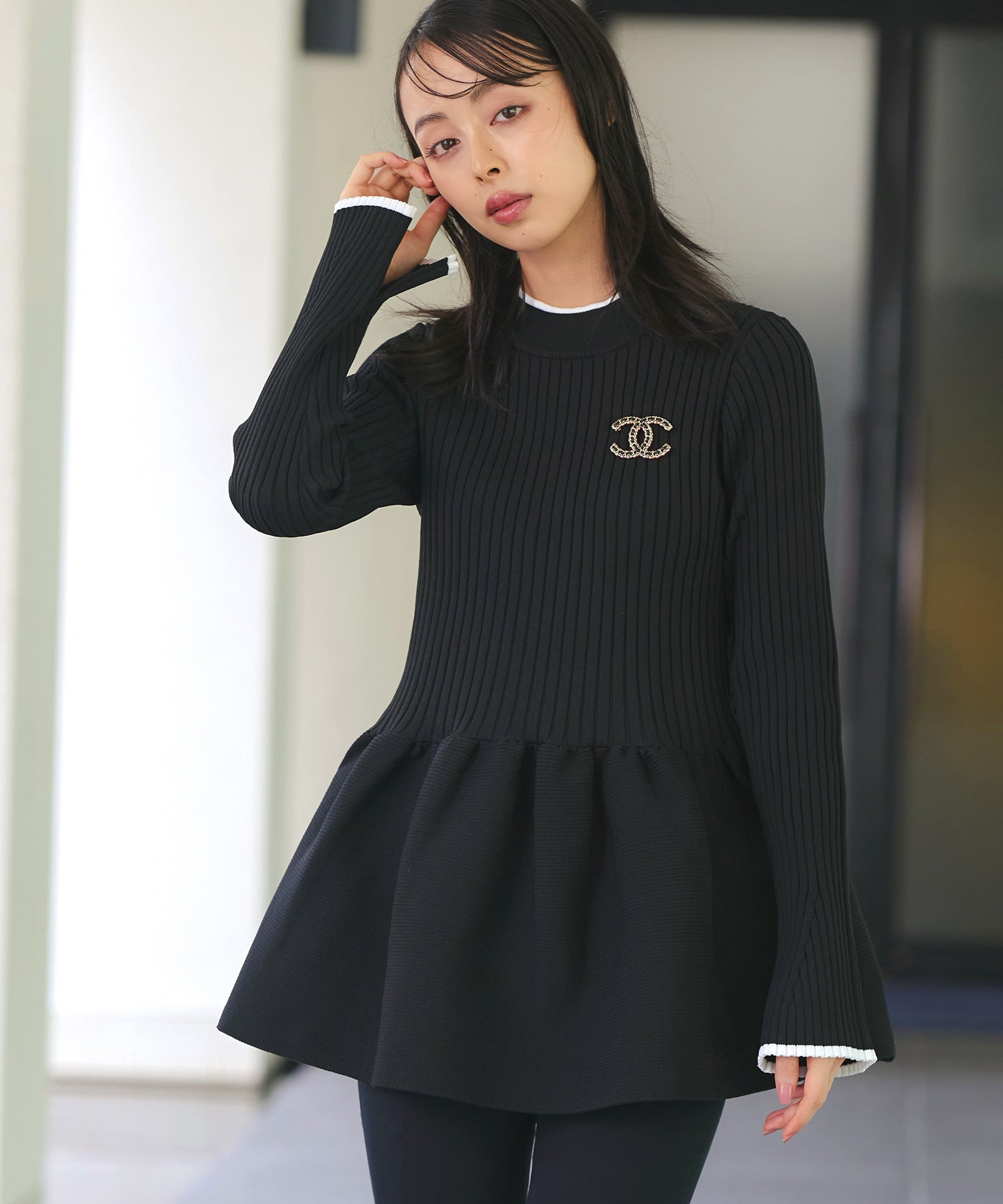 ルイルエブティック RUIRUE BOUTIQUE 洗える ｜ スポンディッシュ ボリューム ぺプラム ニット ｜ 長袖 リブニット トップス 体型カバー スリット袖 オフィスカジュアル 通勤服 ニットトップス セーター （ブラック×オフ） ブラック×オフ