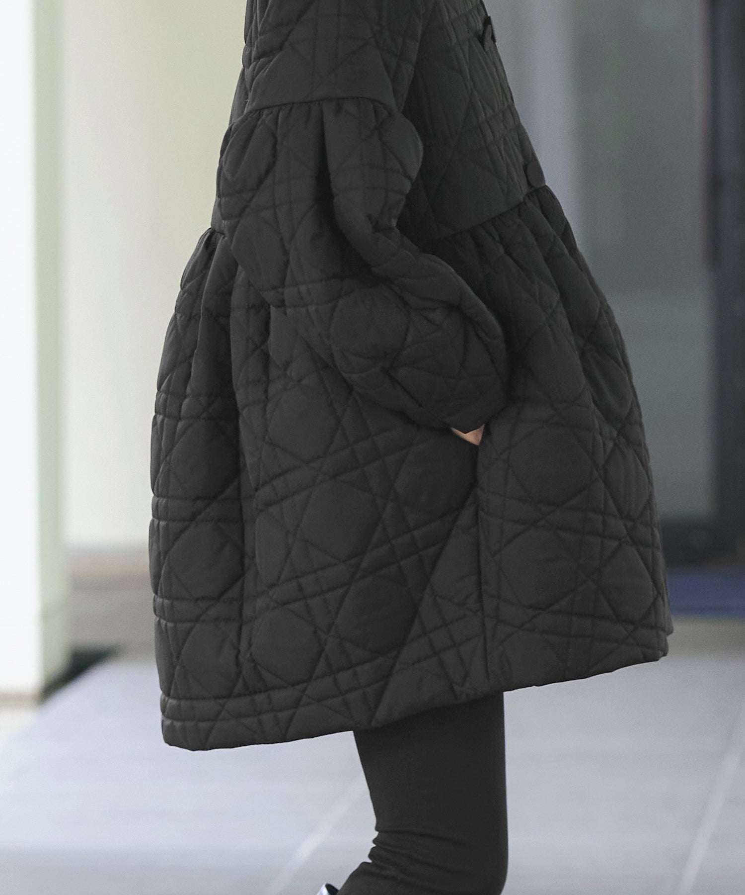 ルイルエブティック RUIRUE BOUTIQUE ミックスステッチ・ボリュームペプラム中綿コート （ブラック） ブラック