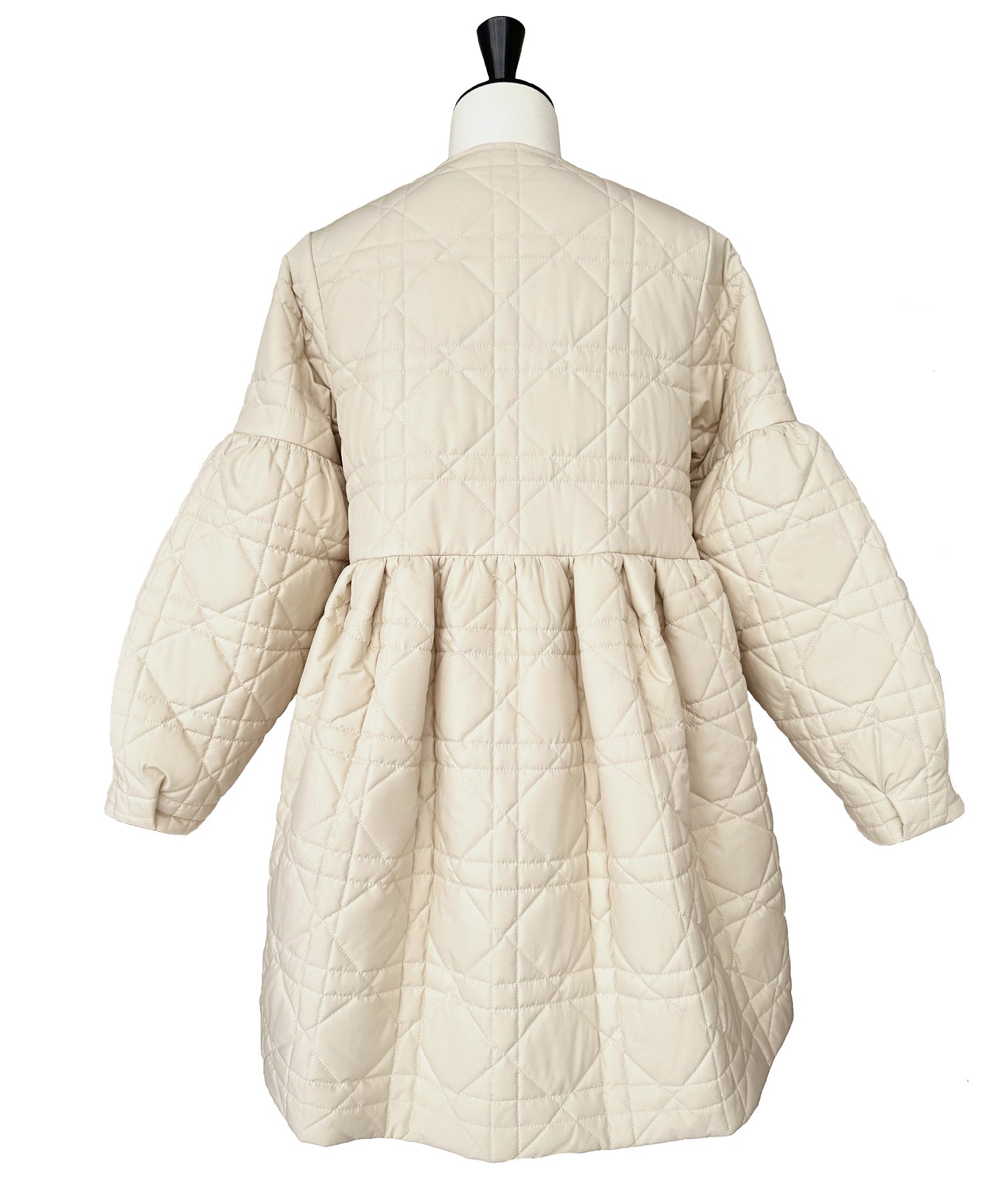 ルイルエブティック RUIRUE BOUTIQUE ミックスステッチ・ボリュームペプラム中綿コート （ブラック） ブラック