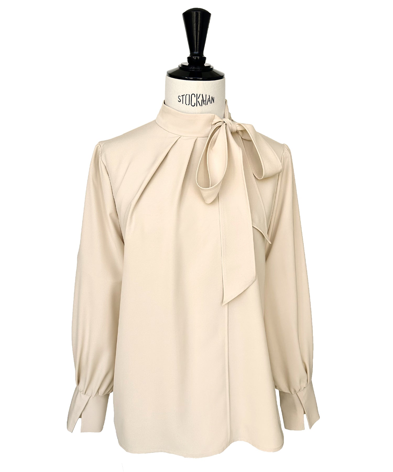 ルイルエブティック RUIRUE BOUTIQUE 洗える ｜ サイド ボウタイブラウス ｜ レディース 体型カバー 長袖 オフィスカジュアル きれいめ 上品 無地 トップス シャツ ブラウス （ライトベージュ） ライトベージュ