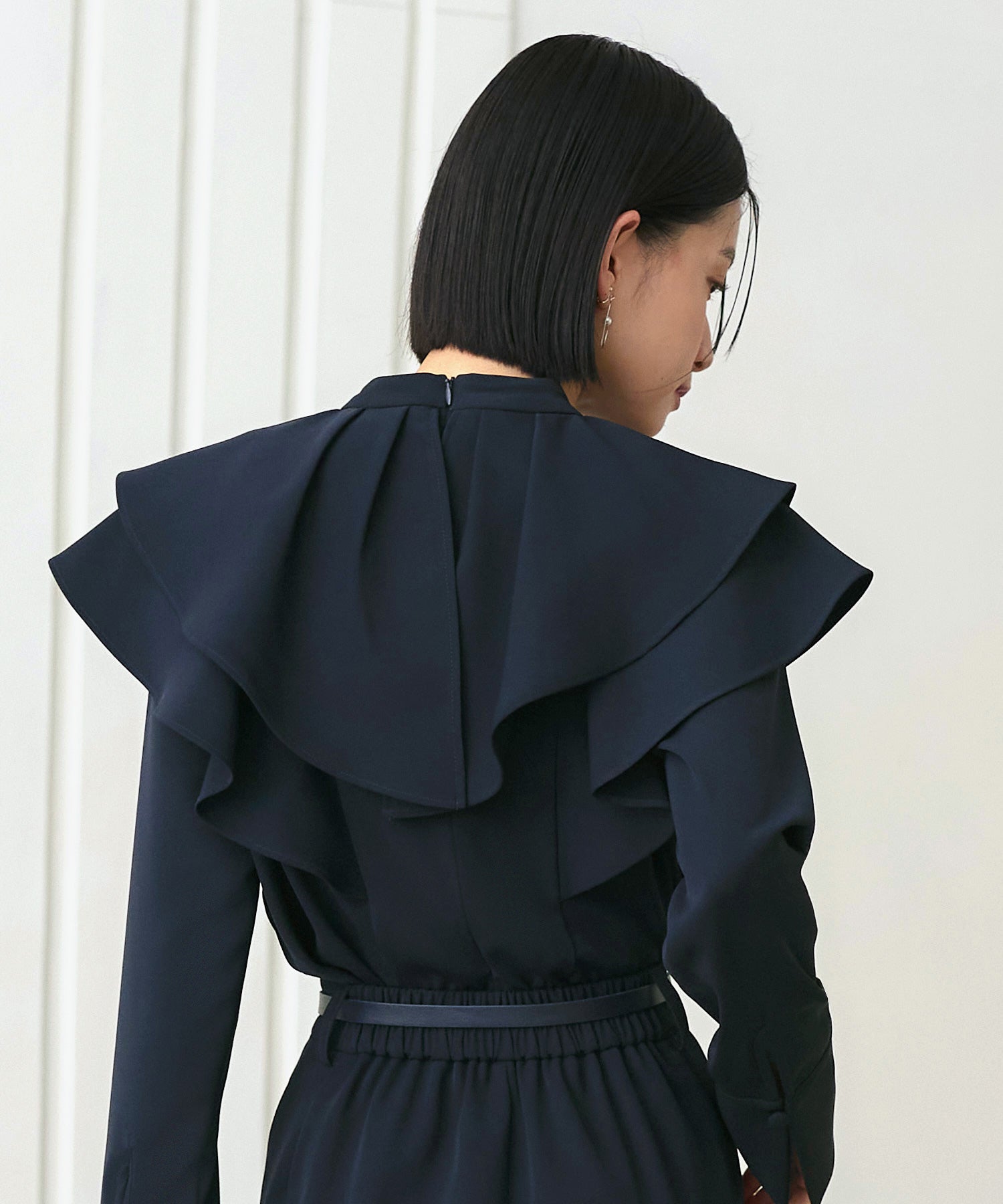 ルイルエブティック RUIRUE BOUTIQUE ダブルフリルカラートップス＆タックワイドパンツセットアップ （ネイビー） ネイビー