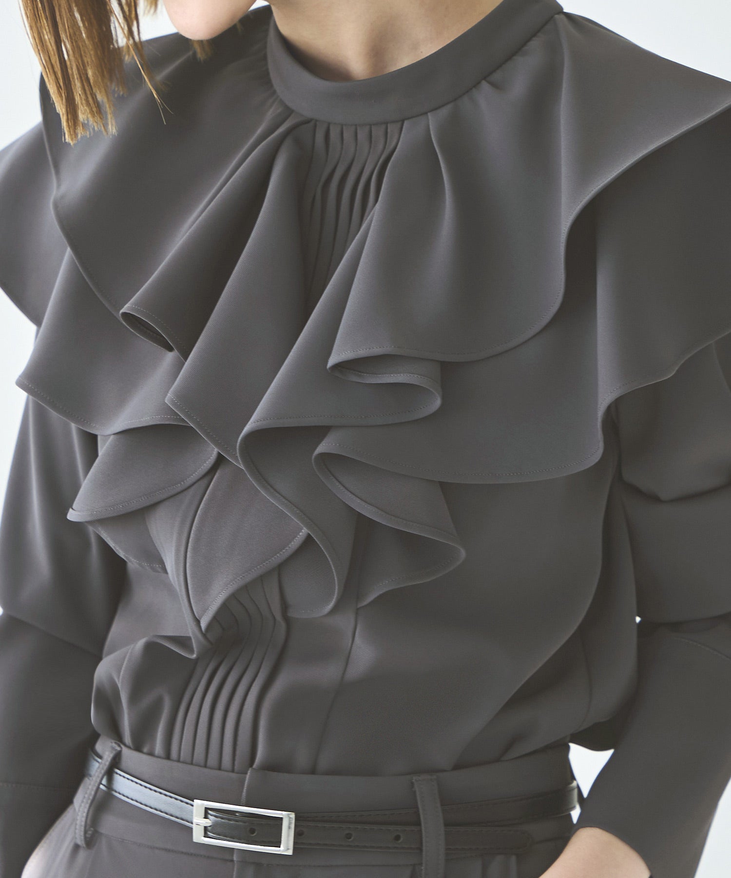 ルイルエブティック RUIRUE BOUTIQUE ダブルフリルカラートップス＆タックワイドパンツセットアップ （ネイビー） ネイビー