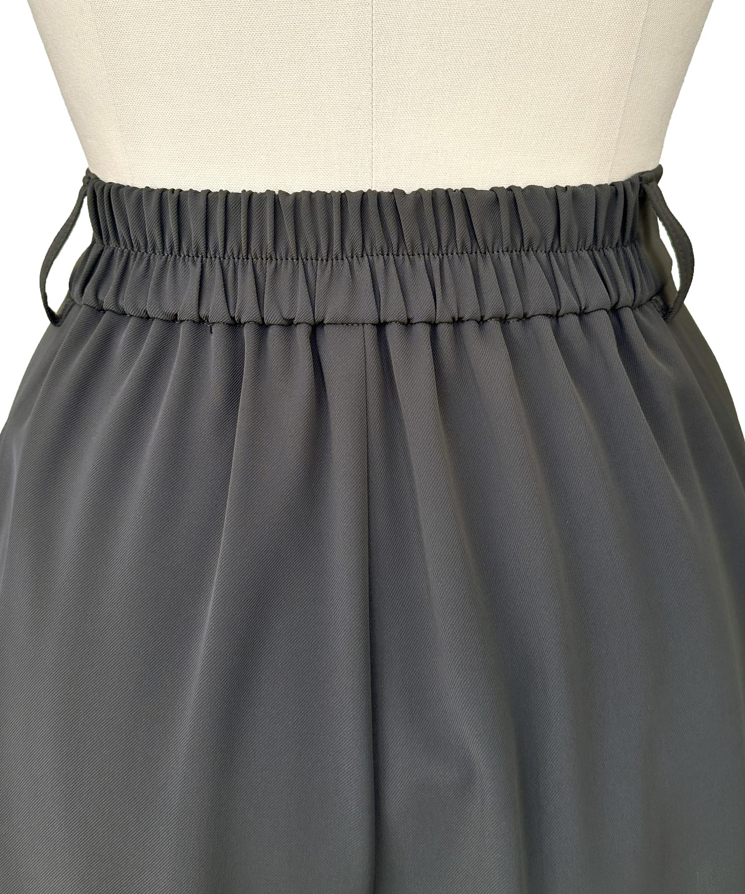 ルイルエブティック RUIRUE BOUTIQUE ダブルフリルカラートップス＆タックワイドパンツセットアップ （ネイビー） ネイビー