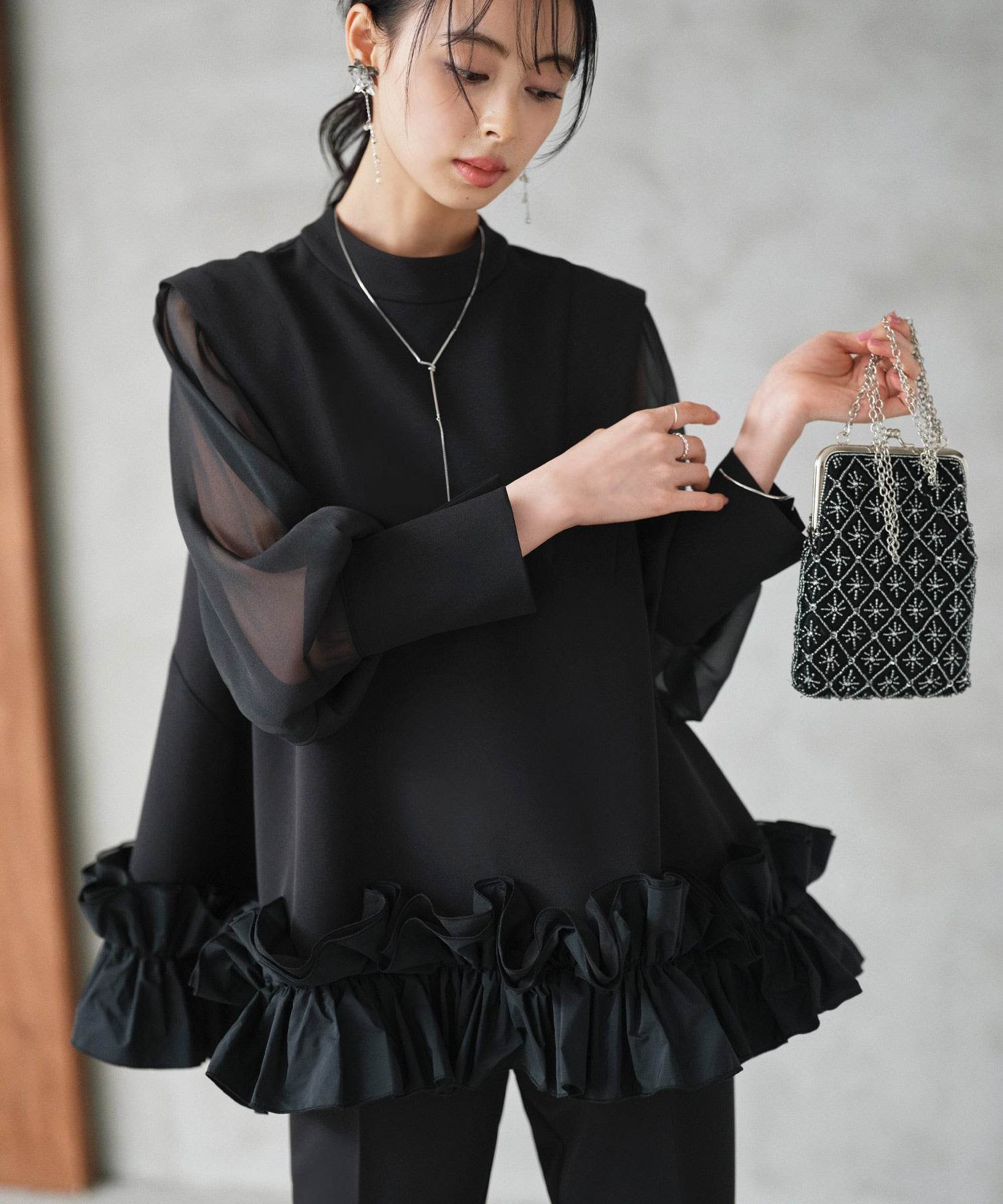 RUIRUE BOUTIQUE 婚禮禮服 結婚典禮 ｜ 彈性 ｜ 褶皺裙擺 薄紗袖 上衣 ＆ 褲子 套裝 ｜ 畢業典禮 儀式 办公休閒 美腿 媽媽套裝