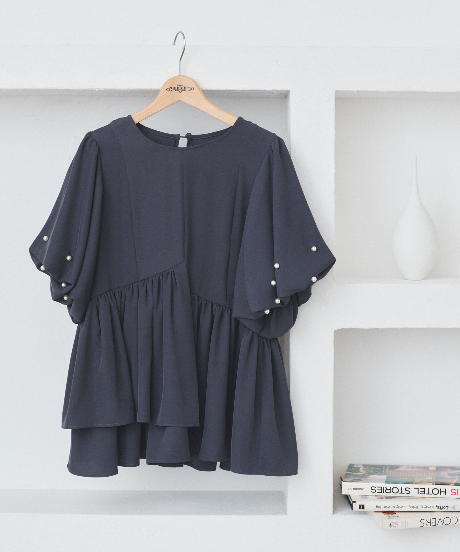 ルイルエブティック RUIRUE BOUTIQUE 洗える ストレッチ オケージョンドレス 結婚式 ｜ 選べるパンツ パール バルーントップス ＆ テーパードパンツ ｜ セレモニー 美脚 ママスーツ パンツドレス （テーパード/ブラック） テーパード/ブラック