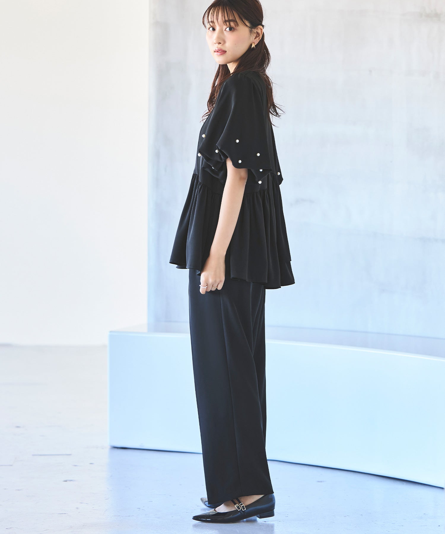 ルイルエブティック RUIRUE BOUTIQUE 洗える ストレッチ オケージョンドレス 結婚式 ｜ 選べるパンツ パール バルーントップス ＆ セミワイドパンツ ｜ セレモニー 美脚 ママスーツ パンツドレス （セミワイド/ブラック） セミワイド/ブラック