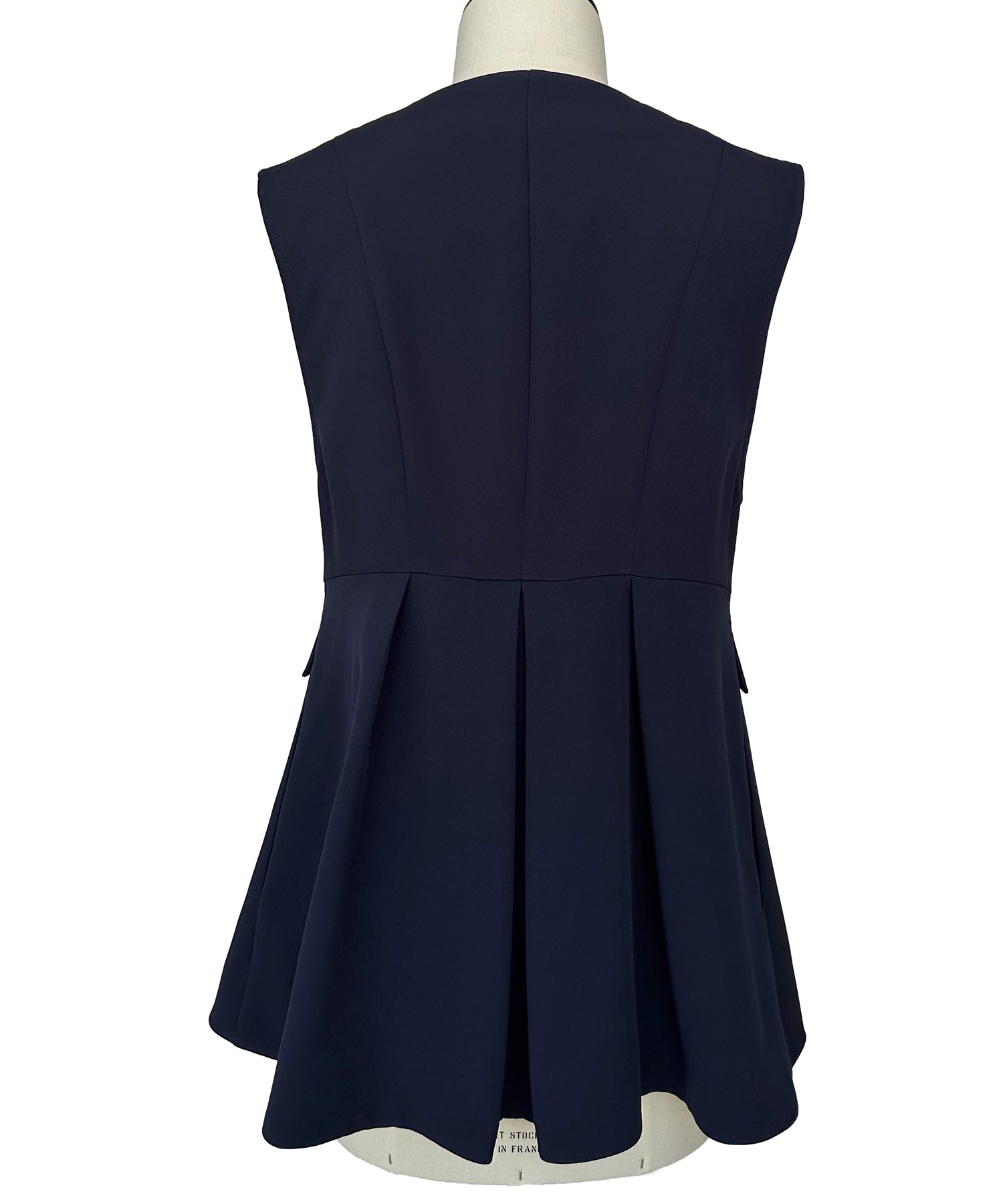 RUIRUE BOUTIQUE Pearl Button Gilet & Slim Straight Pants